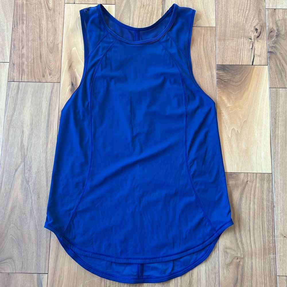 Lululemon tank top